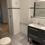 3p Centre 2min Palais Des Festivals,rue Du Antibe Location Apartment Cannes
